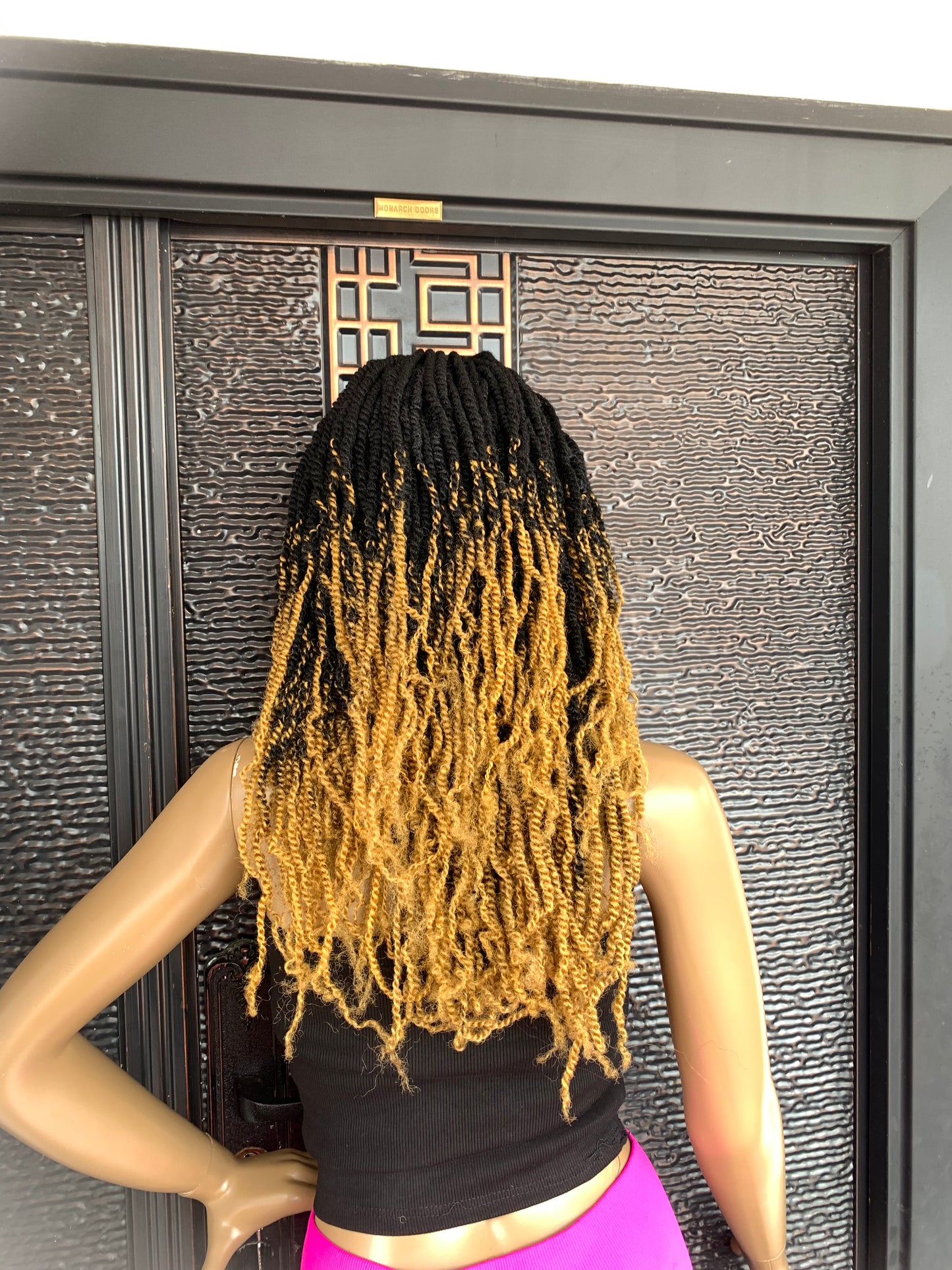 Peluca con banda Marley Twists, ombré Marley twists, peluca Adrianne