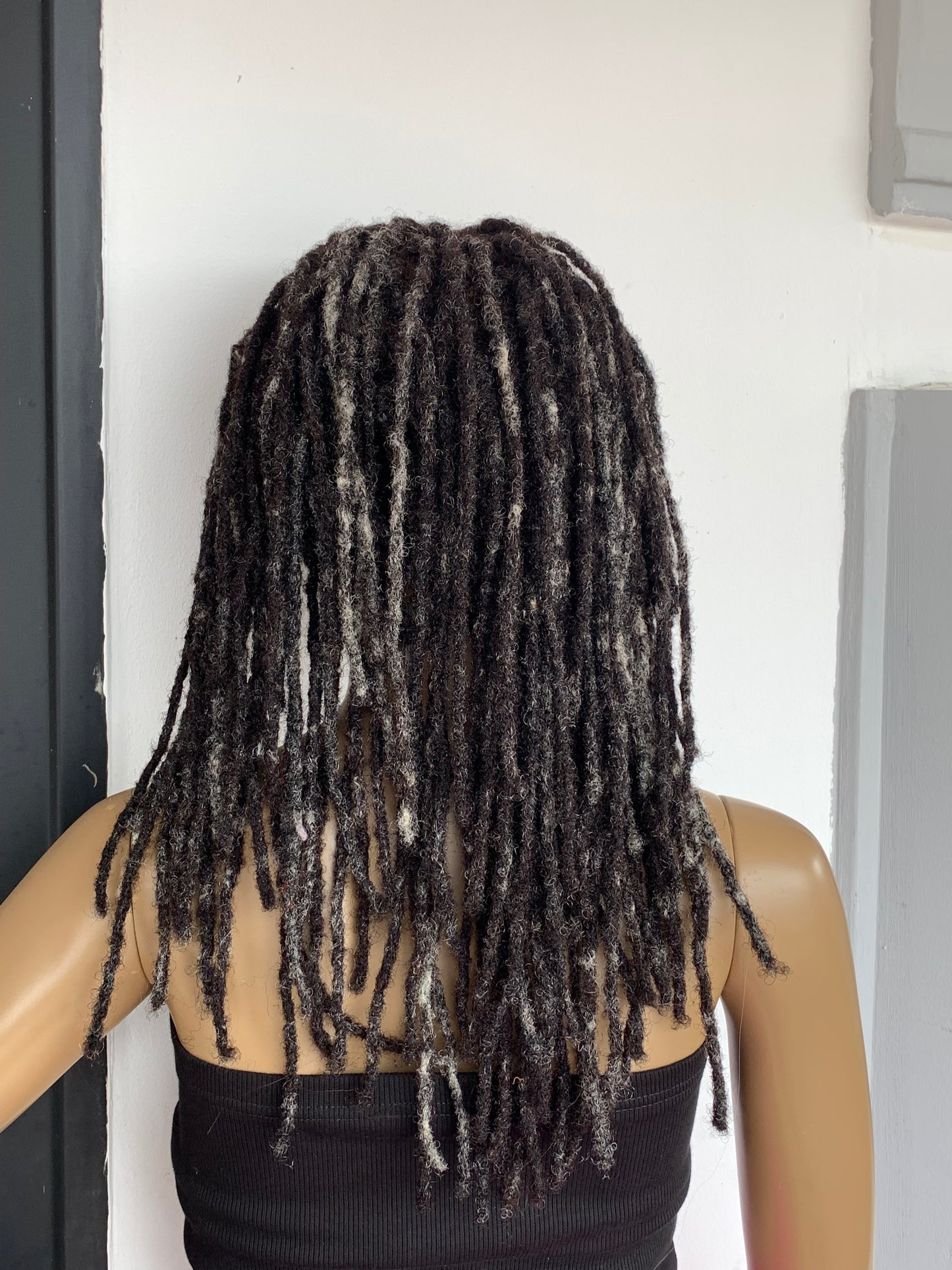 Peluca de cabello humano con rastas de color sal y pimienta de 12"