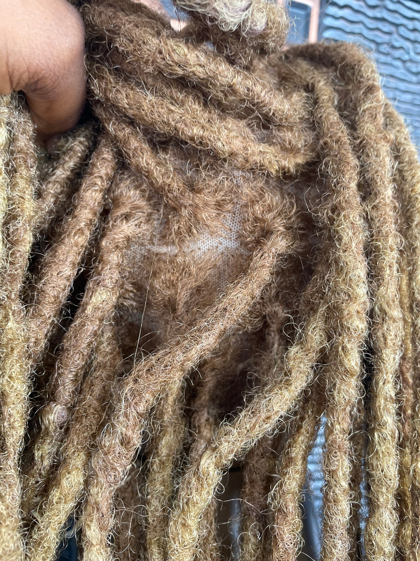 Peluca sintética con rastas en mezcla de marrón y dorado de 30”, peluca Dorothy