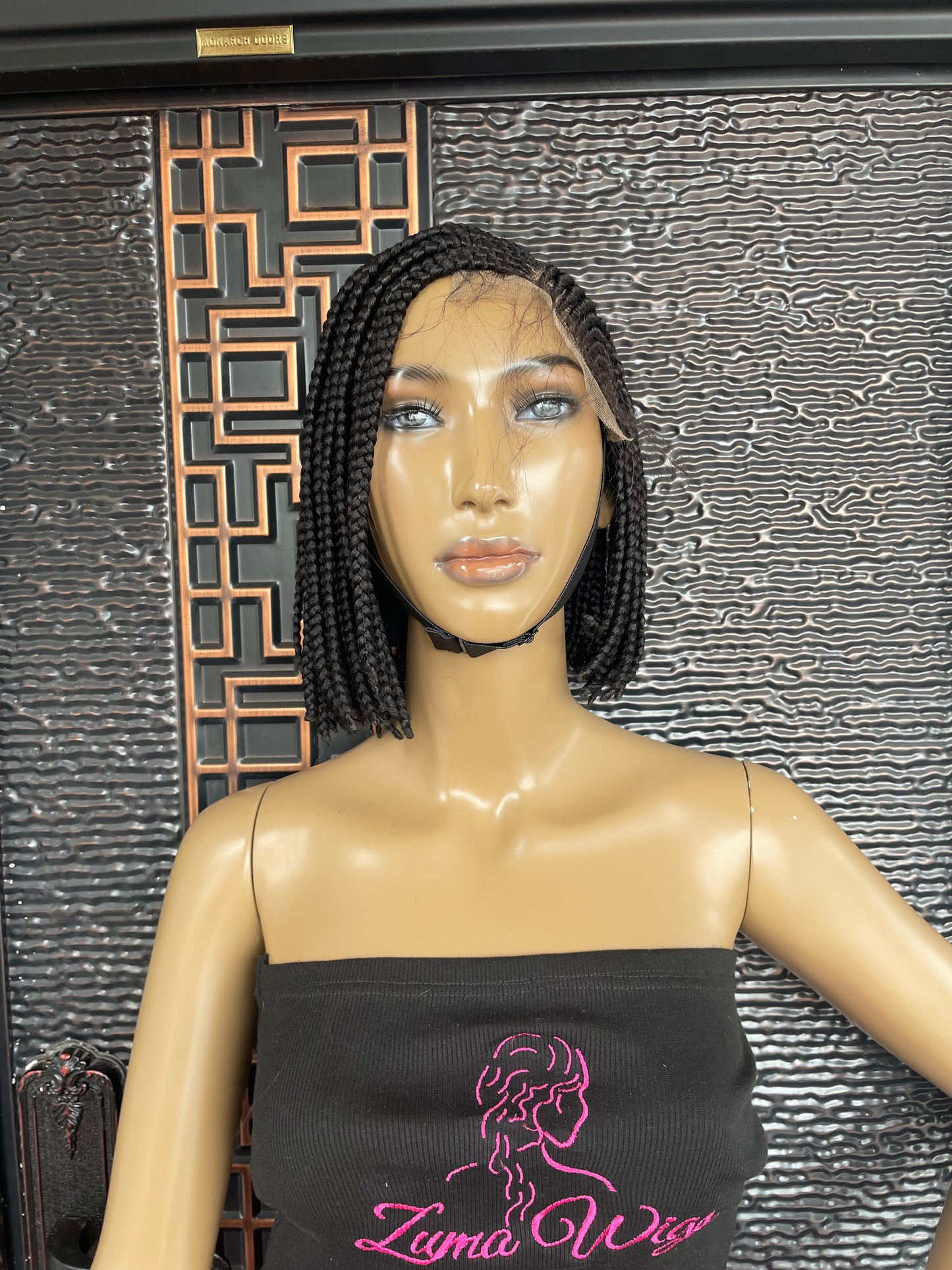 Bob braid wig with side cornrows, off black