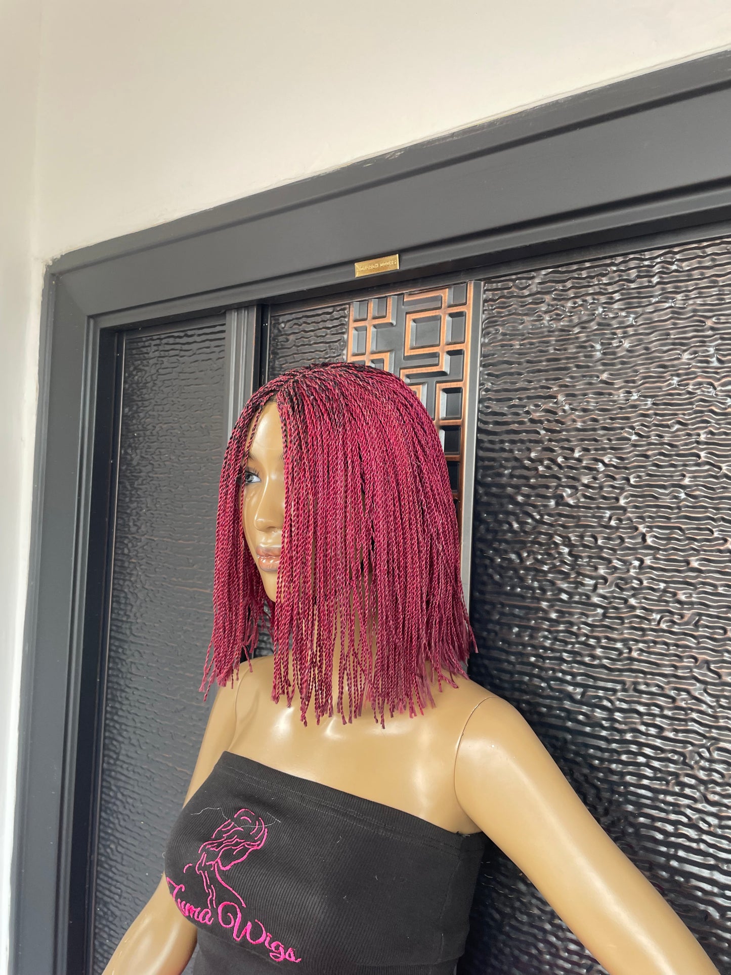 Bob twist wig in pink burst color